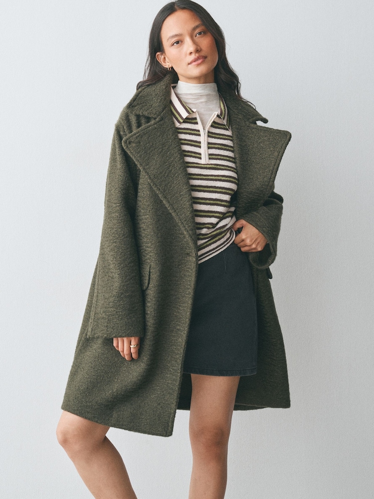 Olive Green - Mahabang Coat ng Revere - Larawan 1 ng 4 Olive Green - Mahabang Coat ng Revere - Larawan 1 ng 4