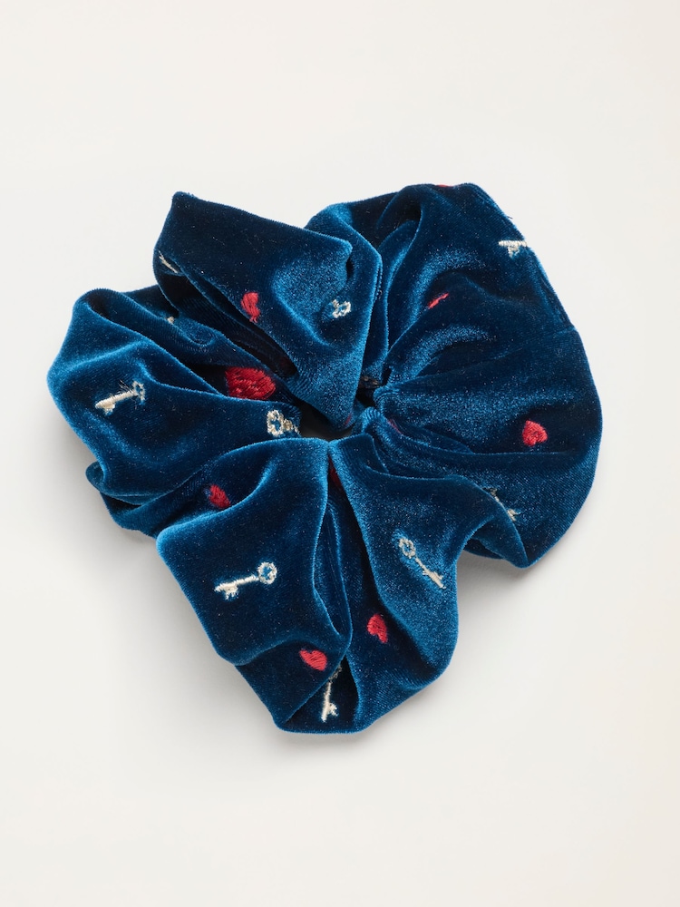 FatFace V&A | FatFace Teal Blue Scrunchie - Image 1 of 2 FatFace V&A | FatFace Teal Blue Scrunchie - Image 1 of 2