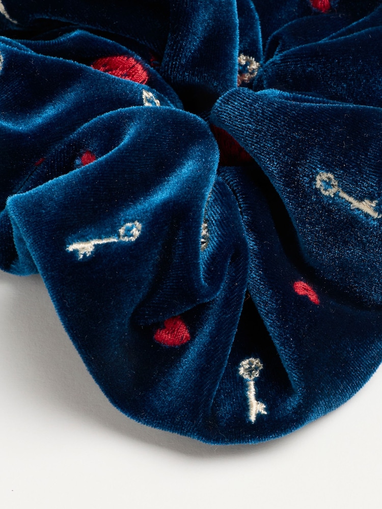 FatFace V&A | FatFace Teal Blue Scrunchie - Image 2 of 2 FatFace V&A | FatFace Teal Blue Scrunchie - Image 2 of 2