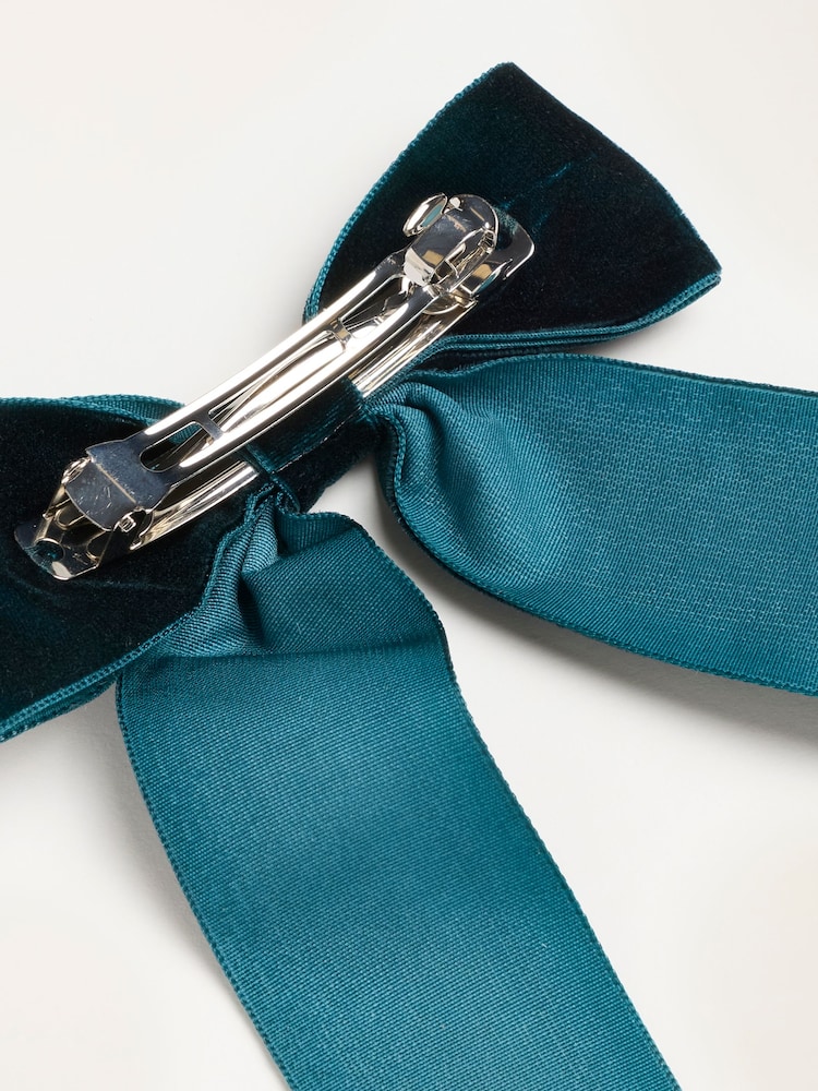FatFace Navy Velvet Hair Bow - Image 3 of 3