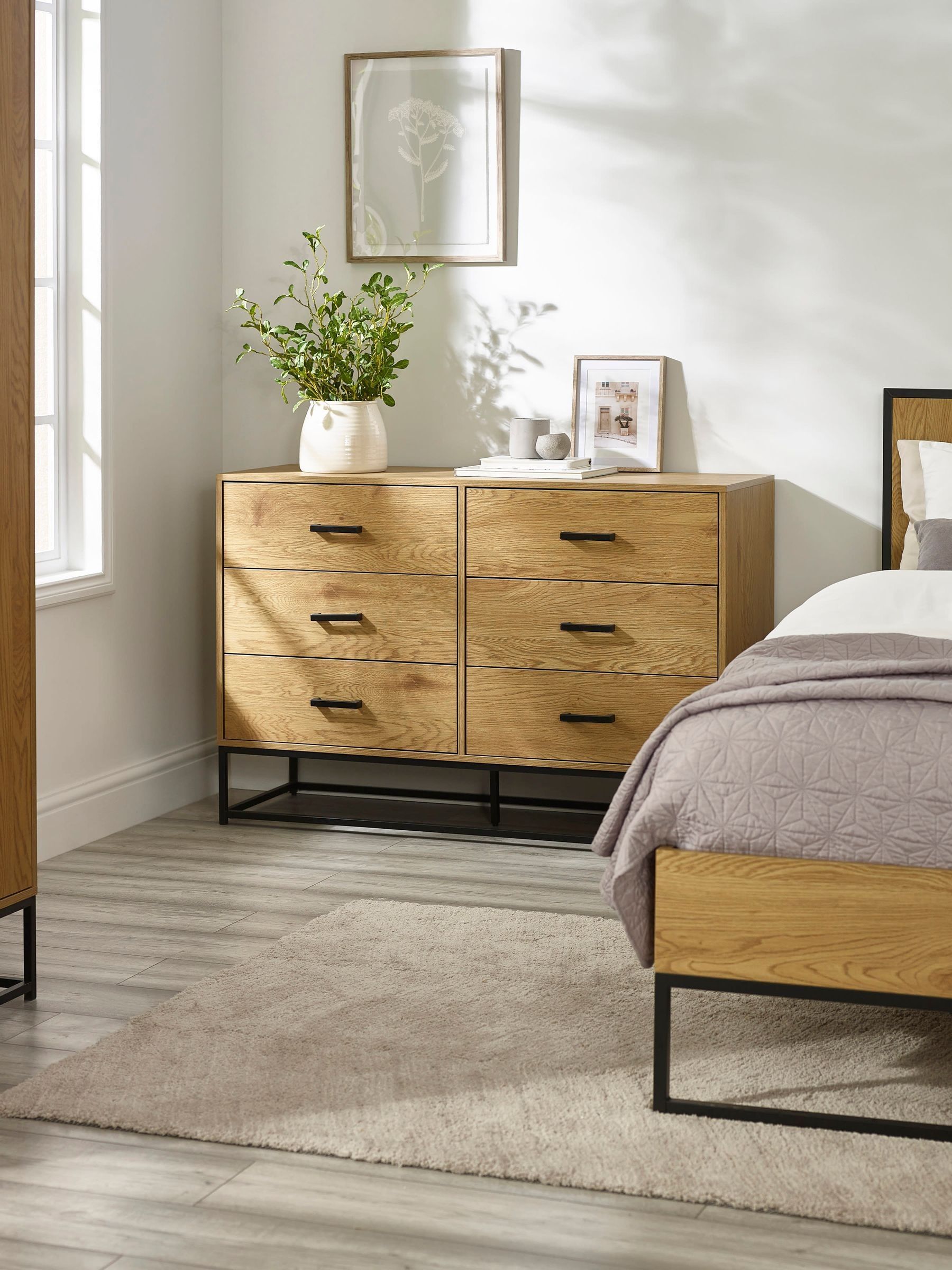 Julian Bowen Harlow 6 Drawer Wide Chest - Image 4