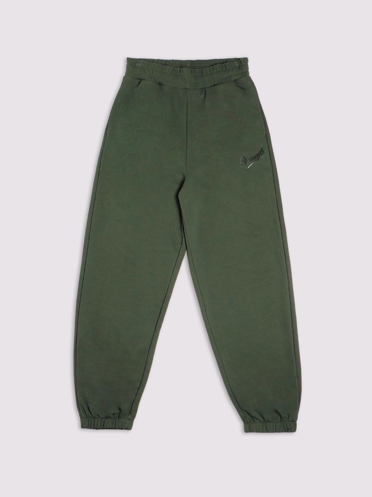 ירוק - Pineapple מכנסי טרנינג אוברסייז רפויים עם הידוק בקרסוליים - תמונה 9 מתוך 9 ירוק - Pineapple מכנסי טרנינג אוברסייז רפויים עם הידוק בקרסוליים - תמונה 9 מתוך 9