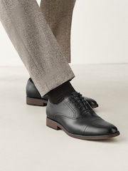 Black Oxford Toecap Shoes - Image 2 of 7