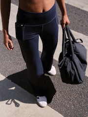 self. Kick Flare High Waist Leggings - صورة 1 من 8
