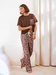 Friends Like These Brown Deer Print Short Sleeve Pyjamas Set - Image 3 of 5