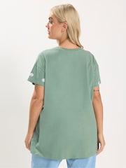 绿色 - Yours Curve 全印花刺绣雏菊T恤 - 5的图像2｝