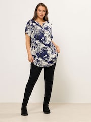 Azul - Yours Curve Textured Notch Neck Top - Imagen 2 de 4