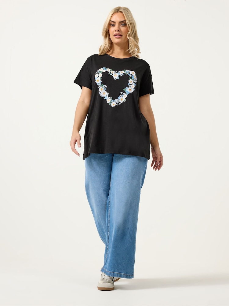 Yours Curve Black Placement Core T-Shirt - Image 2 of 5