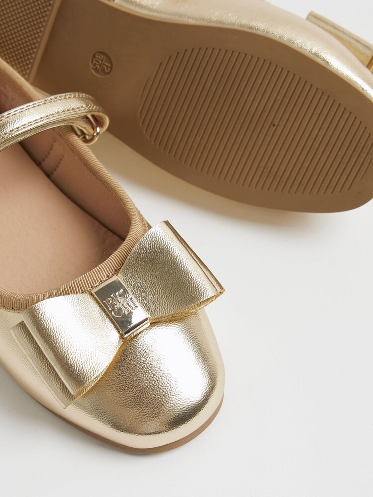 River Island Gold Metallic Bow Ballerina Shoes - Image 4 of 4