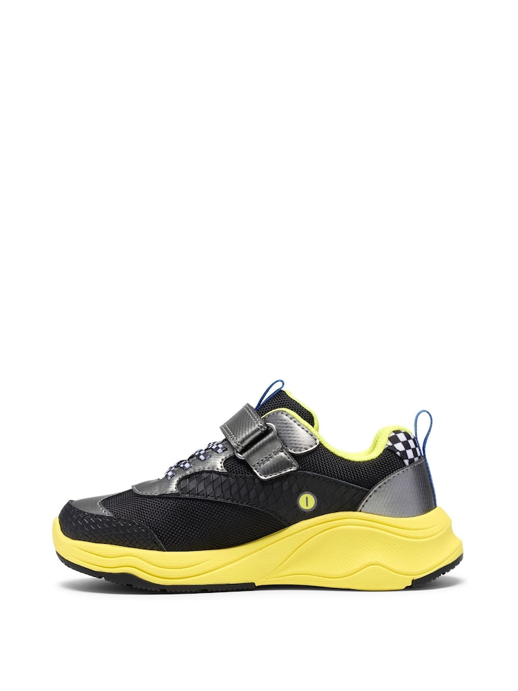 Clarks Yellow Standard Fit (F) Standard Fit Gleam Go Trainers - Image 2 of 6 Clarks Yellow Standard Fit (F) Standard Fit Gleam Go Trainers - Image 2 of 6