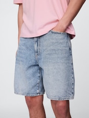 Gap Light Wash 90s Loose Denim Shorts - Image 5 of 5