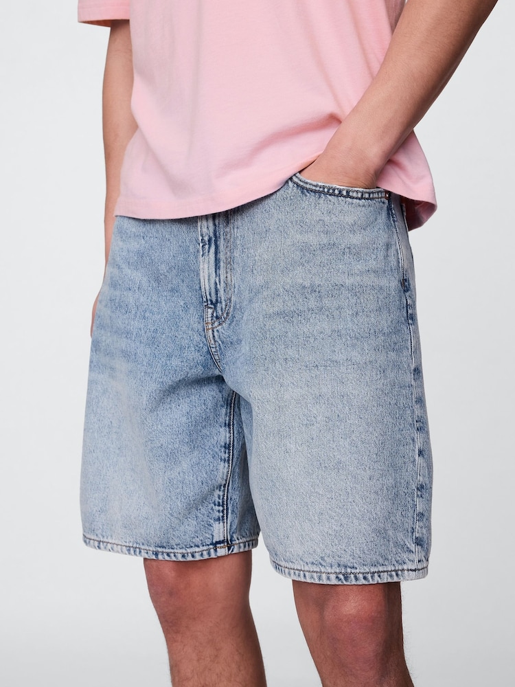 Gap Light Wash 90s Loose Denim Shorts - Image 5 of 5