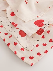 Cherry Hearts Baby Muslins Cloths 4 Pack - Image 3 of 5