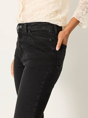 FatFace Chesham Black Petite Girlfriend Jeans - Image 6 of 7