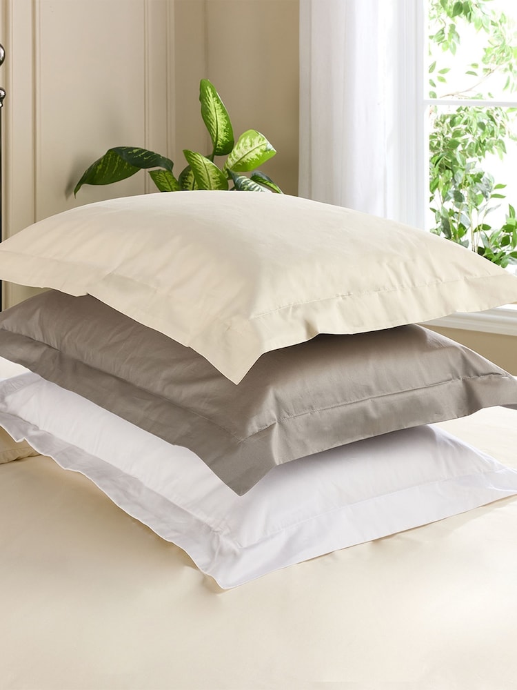 Hotel Pure Luxury Cream 5 Star Oxford Pillowcase Pair - Image 2 of 6 Hotel Pure Luxury Cream 5 Star Oxford Pillowcase Pair - Image 2 of 6