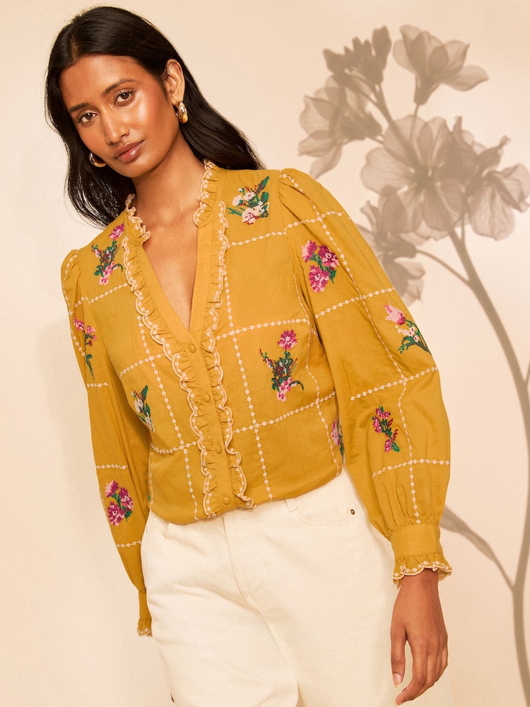 土黃色 - Love & Roses Floral Embroidered Notch Neck Blouse - 圖片 1/5