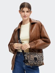 Kipling Abanu Hideaway Bag - Image 5 of 6