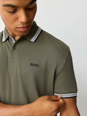 Verde cáqui - Camisa polo BOSS Regular Fit de manga curta Paddy - Imagem 4 de 6