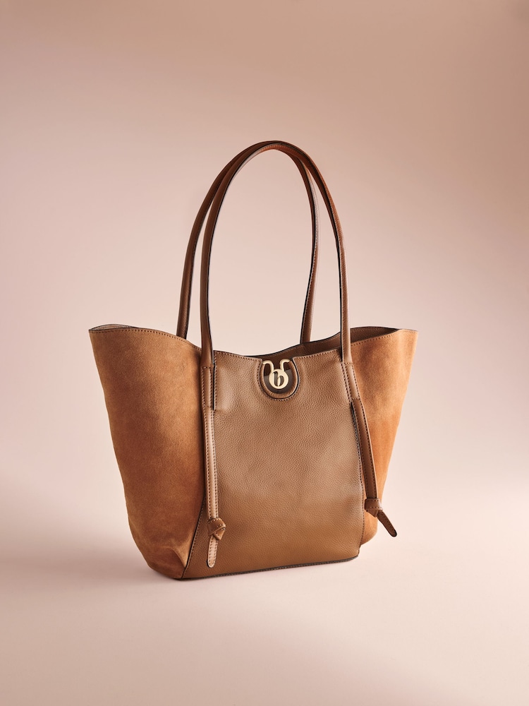 Zamšādas āda, gaiši brūna - B by Ted Baker iepirkumu soma - Attēls 1 no 5 Zamšādas āda, gaiši brūna - B by Ted Baker iepirkumu soma - Attēls 1 no 5