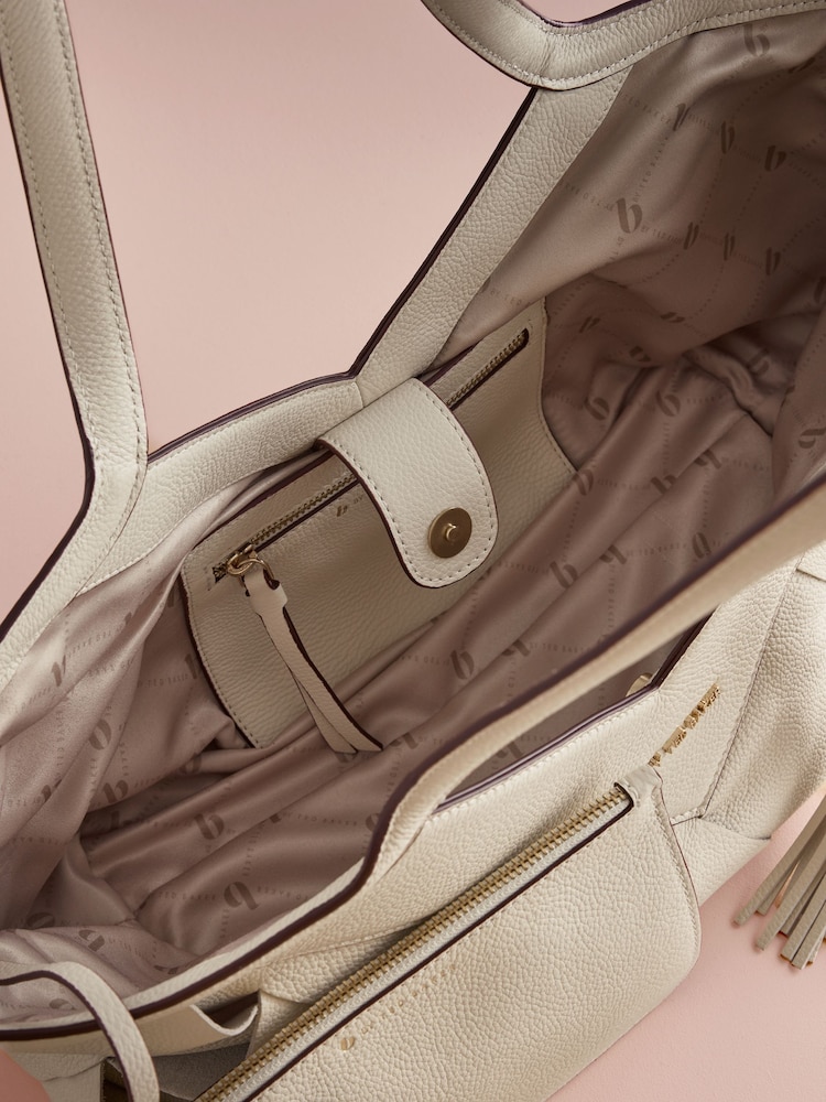 B by Ted Baker Leather Large Weave Shoulder Bag - Image 5 of 5 B by Ted Baker Leather Large Weave Shoulder Bag - Image 5 of 5