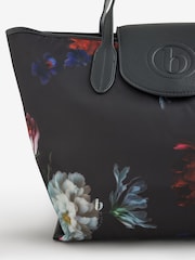 أزرق بتصميم زهور - حقيبة توت نيلون من B by Ted Baker - صورة 3 من 7