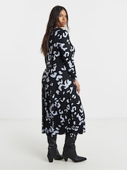 Simply Be Black Supersoft Cinch Detail Midi Dress - Image 2 of 4