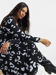 Simply Be Black Supersoft Cinch Detail Midi Dress - Image 3 of 4