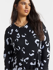 Simply Be Black Supersoft Cinch Detail Midi Dress - Image 4 of 4