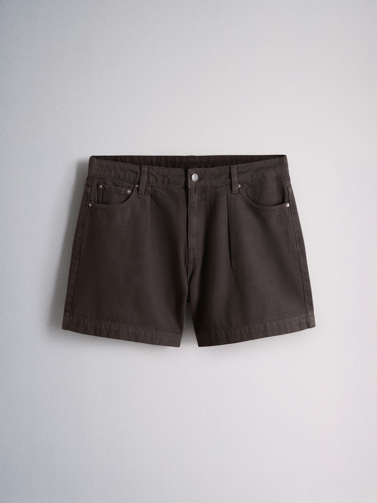 The Set 2 Pack Denim Shorts Cream/Chocolate Brown - Image 2 of 5 The Set 2 Pack Denim Shorts Cream/Chocolate Brown - Image 2 of 5