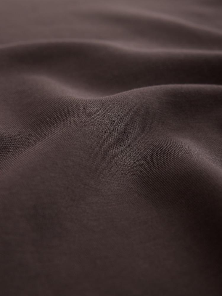 Brown Chocolate Slim Fit Motionflex Soft Heavyweight T-Shirt - Image 7 of 7 Brown Chocolate Slim Fit Motionflex Soft Heavyweight T-Shirt - Image 7 of 7