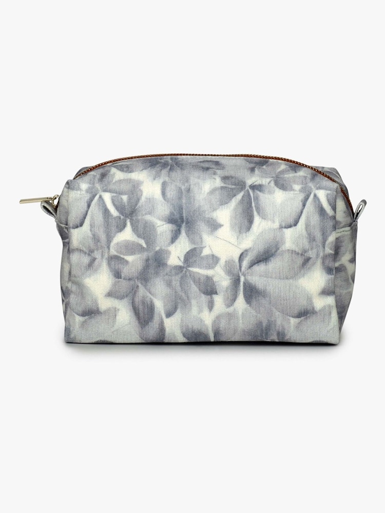 Harlequin Blue Grounded Celestial Washbag - Image 2 of 5