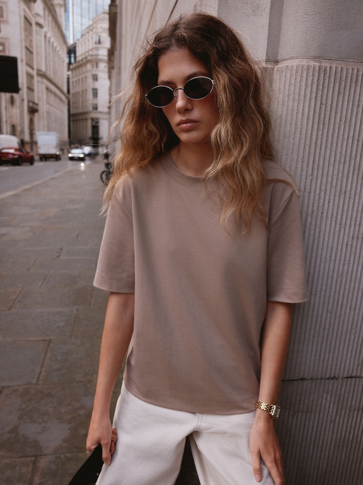 Mocha Brown Fitted Short Sleeve T-Shirt - Image 1 of 7 Mocha Brown Fitted Short Sleeve T-Shirt - Image 1 of 7