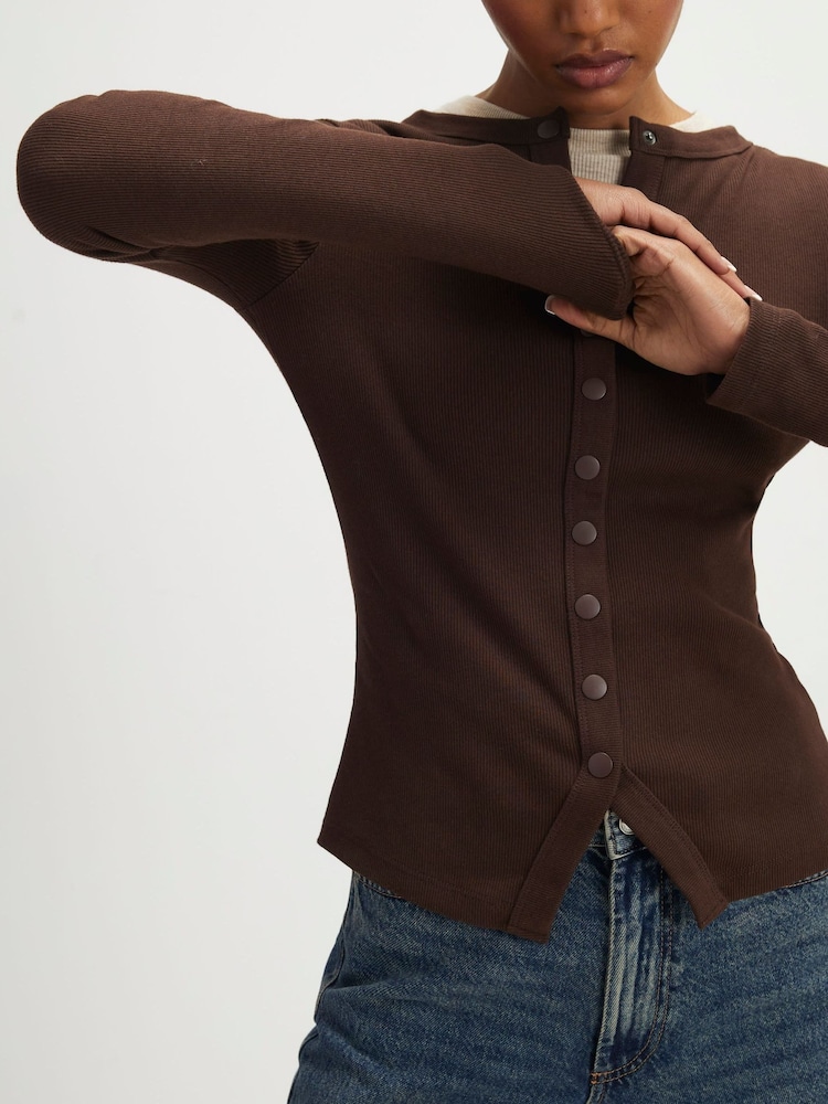 River Island Brown Long Sleeve Popper Through Rib Top - Image 3 of 3 River Island Brown Long Sleeve Popper Through Rib Top - Image 3 of 3