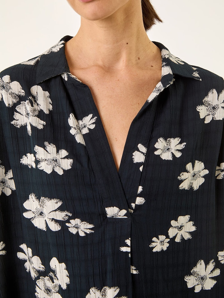 Roman Black Floral Print Pleat Tunic Top - Image 5 of 5