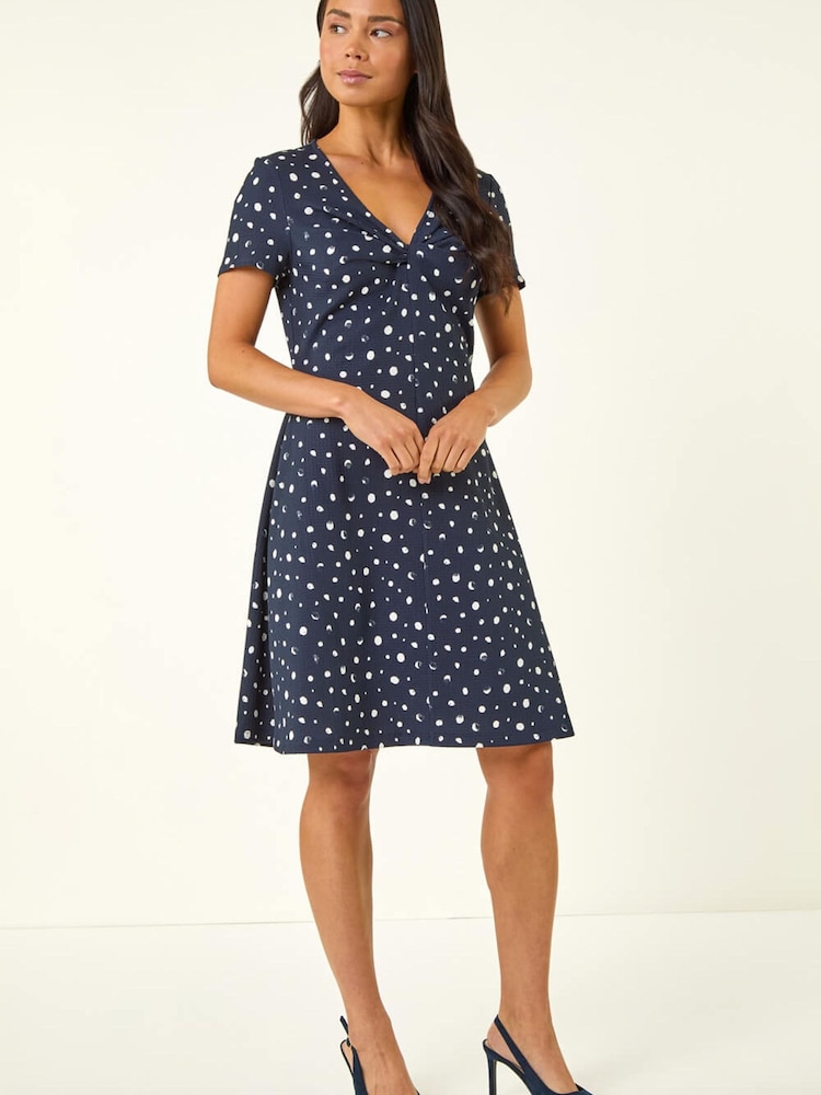 Roman Petite Spot Print Twist Front Dress - תמונה 2 מתוך 5 Roman Petite Spot Print Twist Front Dress - תמונה 2 מתוך 5