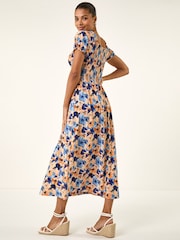 Roman שמלת מקסי סטרץ' עם הדפס פרחוני וכיווצים - תמונה 3 מתוך 5