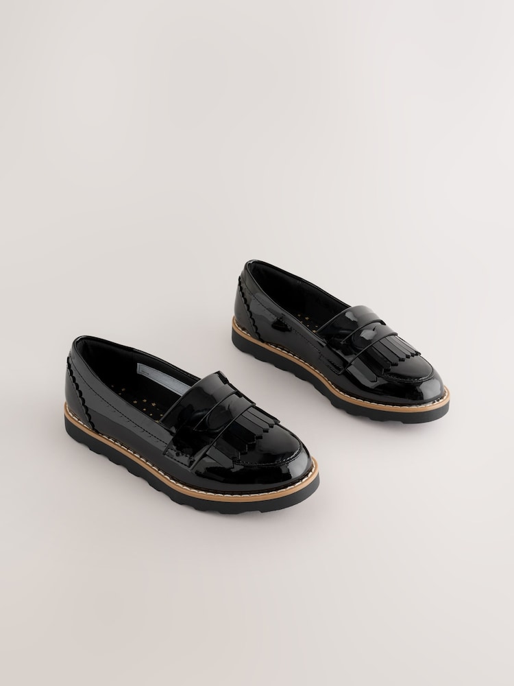 Patente negra - Zapatos escolares tipo mocasín con flecos - Imagen 1 de 5 Patente negra - Zapatos escolares tipo mocasín con flecos - Imagen 1 de 5