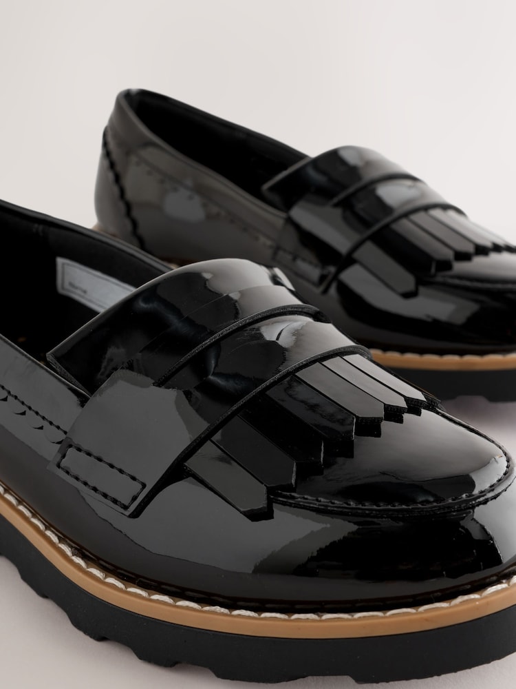 Patente negra - Zapatos escolares tipo mocasín con flecos - Imagen 5 de 5 Patente negra - Zapatos escolares tipo mocasín con flecos - Imagen 5 de 5