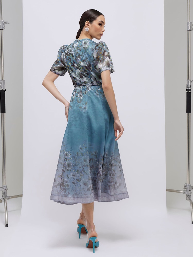 River Island Blue Short Sleeve Floral Midi Dress - Image 4 of 4 River Island Blue Short Sleeve Floral Midi Dress - Image 4 of 4