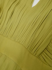 Reiss Green Lainey Halterneck Pleated Wide-Leg Jumpsuit - Image 9 of 9