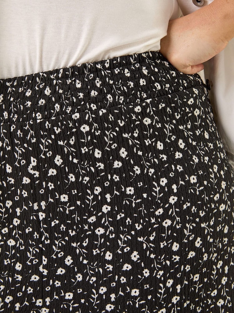 Roman Black Curve Textured Print Wide Leg Trousers - Image 5 of 5