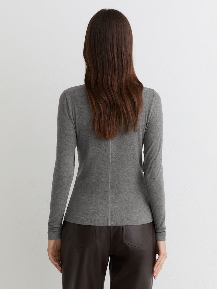 Reiss Grey Arabelle Jersey Crew-Neck Long-Sleeve Top - Image 6 of 6