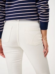 Crew Clothing White Cropped Jeans - Image 4 of 5