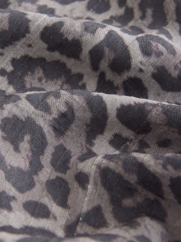 Grey Animal Print Soft Peplum Short Sleeve Top - Image 2 of 4 Grey Animal Print Soft Peplum Short Sleeve Top - Image 2 of 4