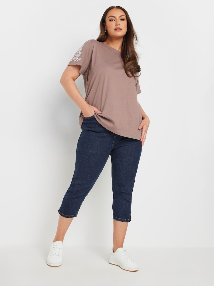 Yours Curve Blue Cropped AVA Jeans - Image 2 of 4 Yours Curve Blue Cropped AVA Jeans - Image 2 of 4