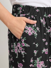 Yours Curve Pink Floral Jersey Wide Leg Trousers 28" - Image 5 of 6