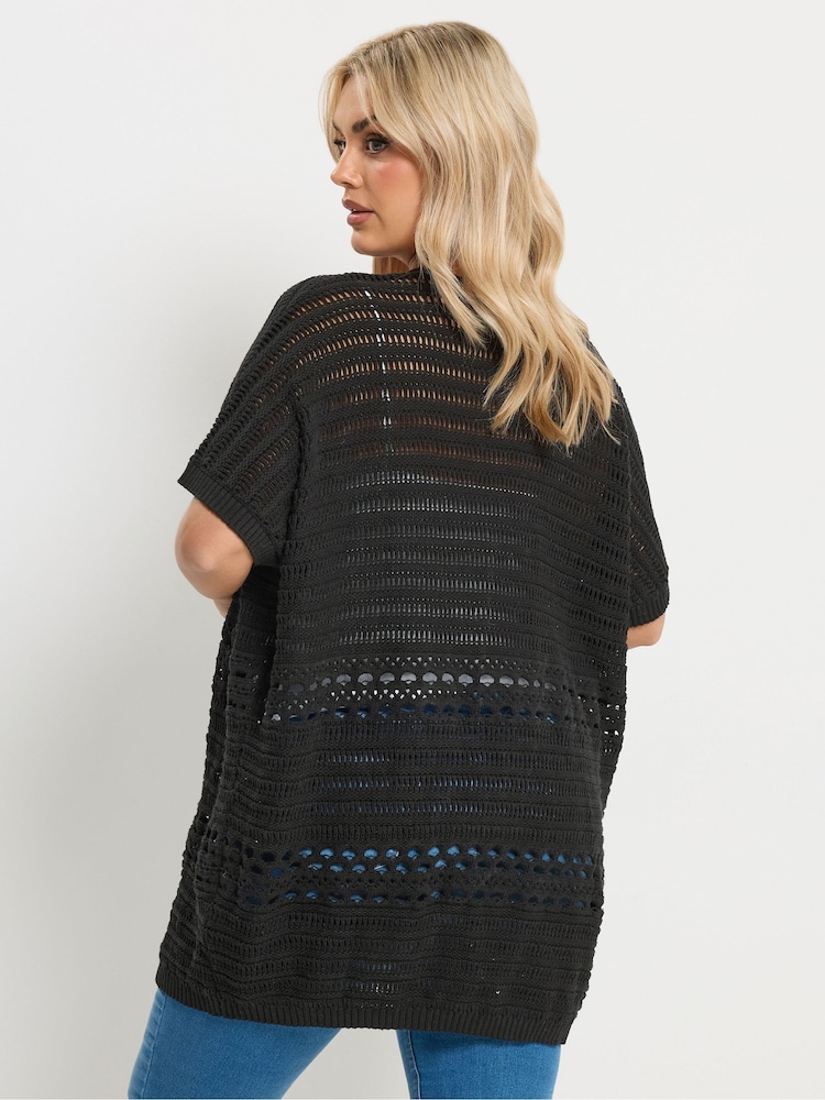 أسود - سترة كيمونو من Yours Curve - Image 2 of 5 أسود - سترة كيمونو من Yours Curve - Image 2 of 5