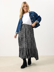 Yours Curve Black Spot Tiered Detail Skirt - Image 2 of 5