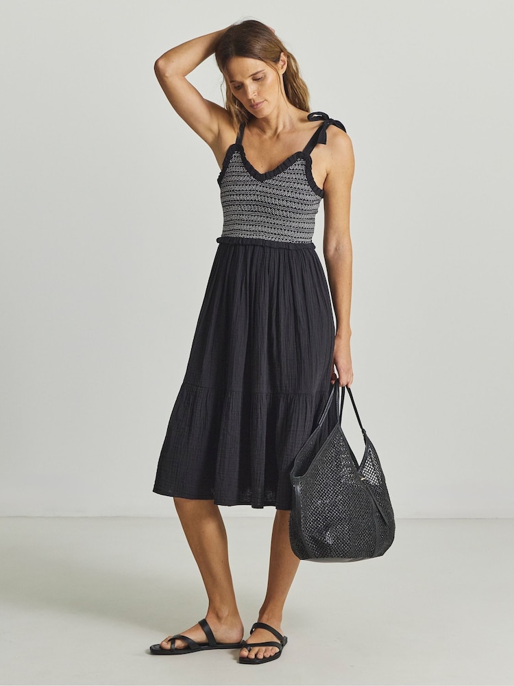 Simply Be Black Shirred Beach Dress - Image 1 of 4