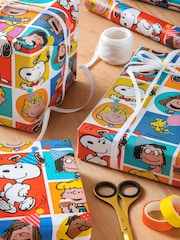 Hallmark 3 x 2m Snoopy & Peanuts Gang Wrapping Paper - Image 1 of 6